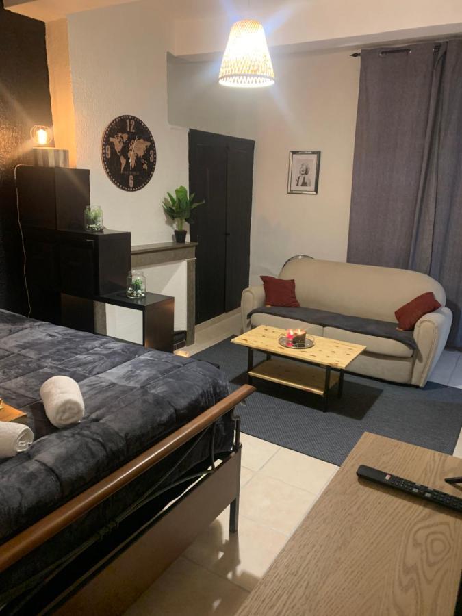 Tres Belle Suite Dans Le Centre Historique Ideale Pour 2 Personnes Orange  Buitenkant foto